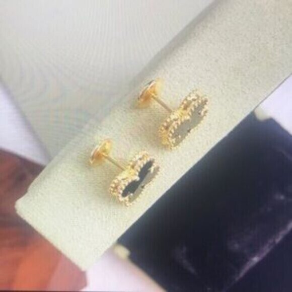 Authentic Van Cleef & Arpels Vintage Alhambra Earrings - Picture 6 of 8